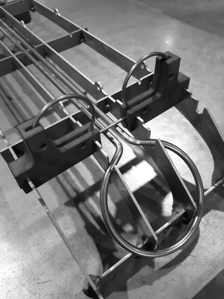 fermi in stampa 3D carrello croquet in filo metallico