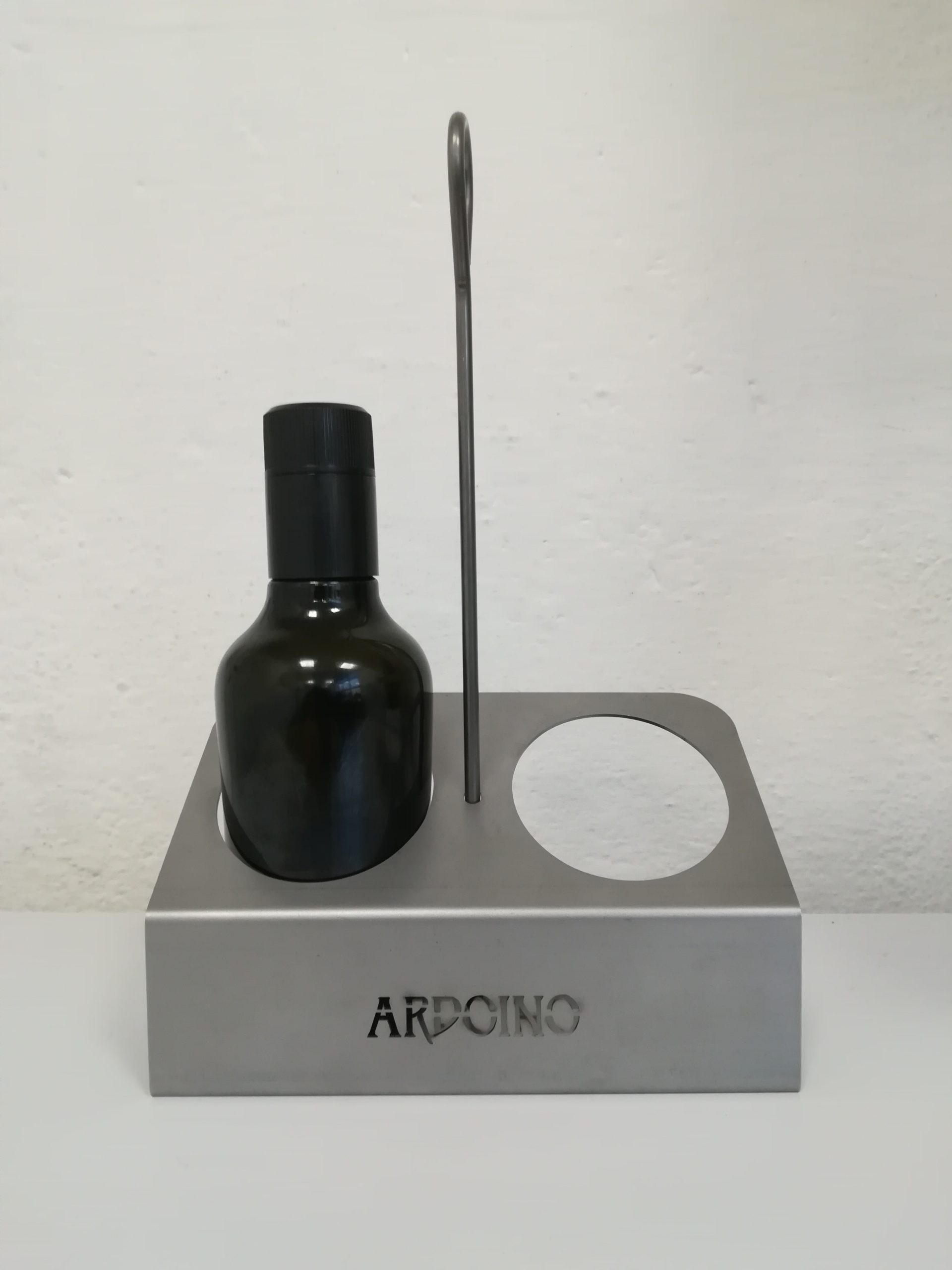 Porta olio e aceto in lamiera e filo metallico
