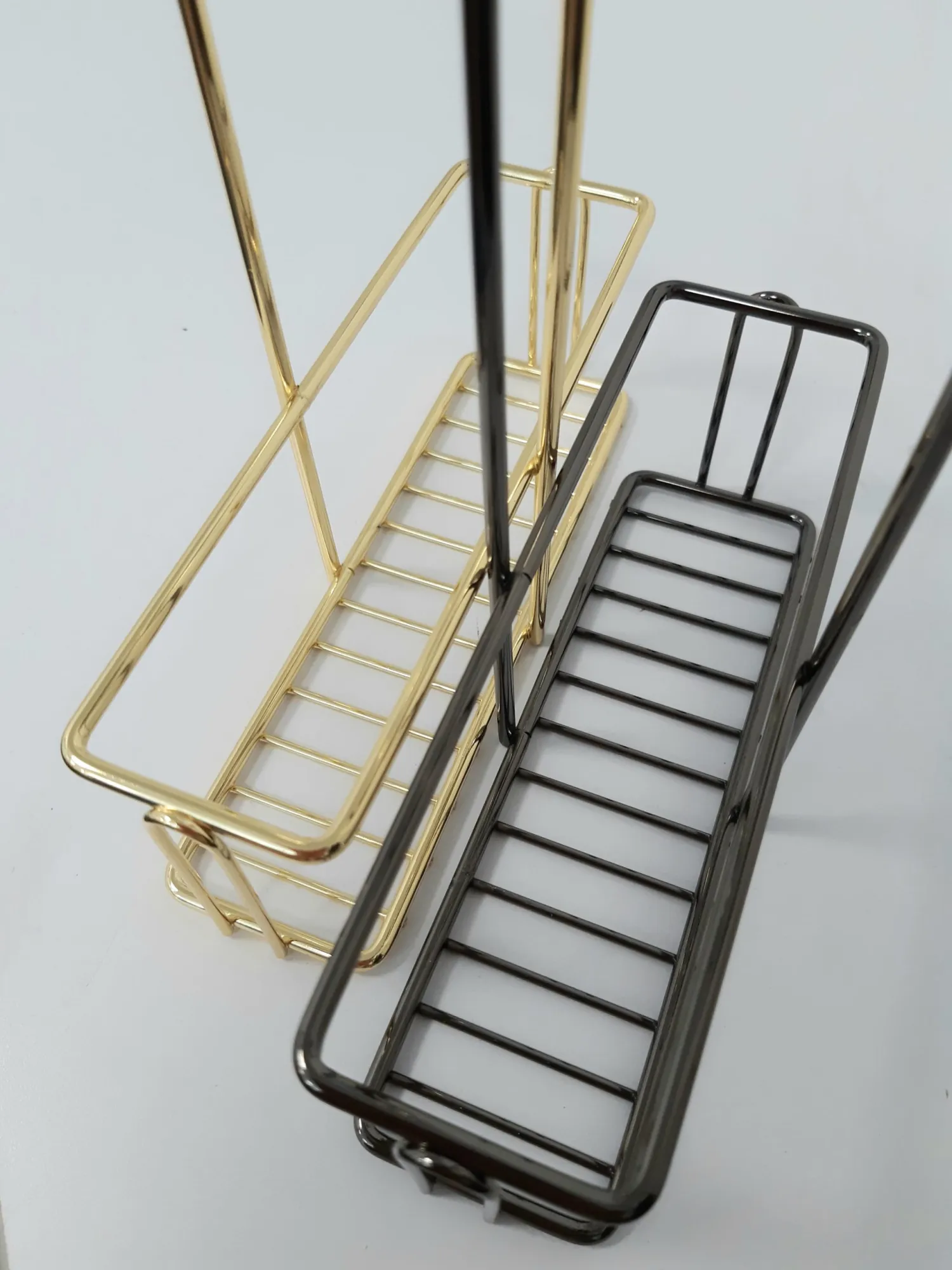 Oliera in filo metallico a 4 posizioni
